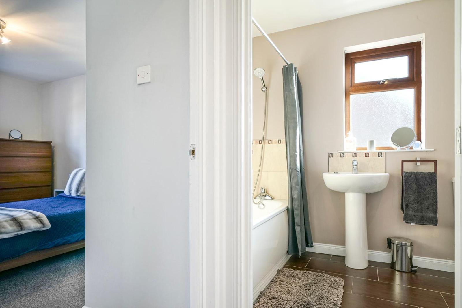 3 Bed House, Quiet Location Close To Bangor Zewnętrze zdjęcie